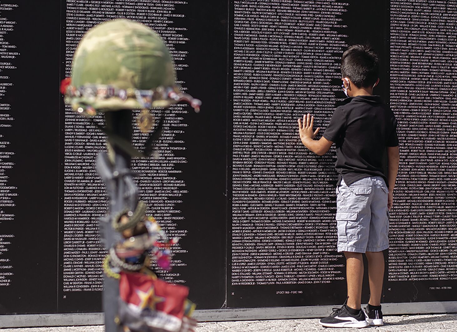 Vietnam Traveling Memorial Wall